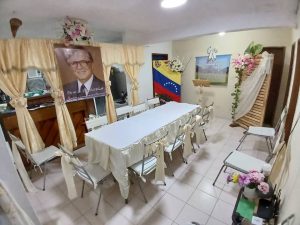 14949504691570585536